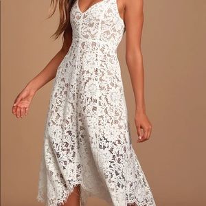 White lace midi dress Large
